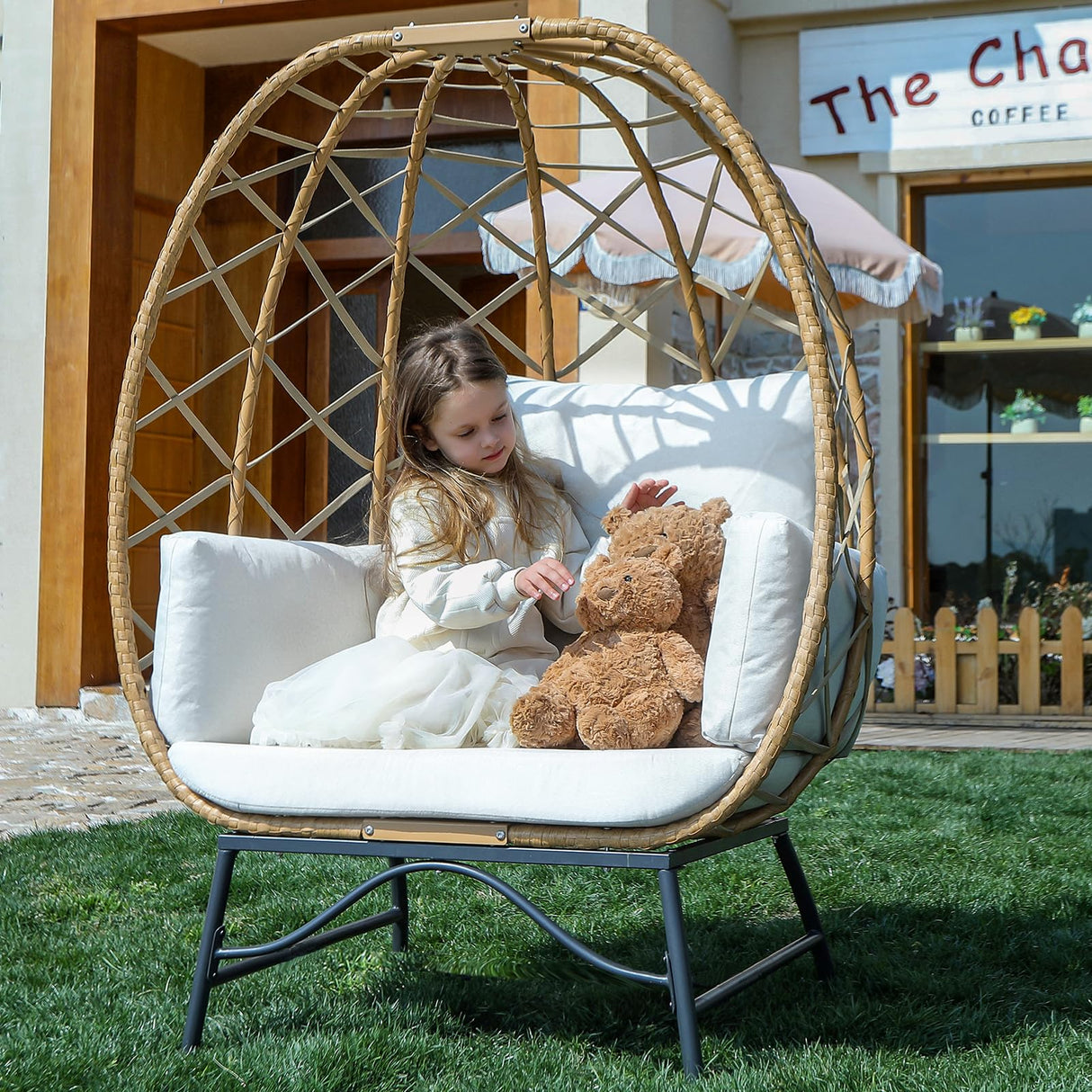 SWITTE Wicker Egg Chair Outdoor Indoor, Oversized Rattan Patio Lounge Chairs with Cushion for Backyard, Living Room, Steel Frame, 480lb Capacity-Cream SWITTE