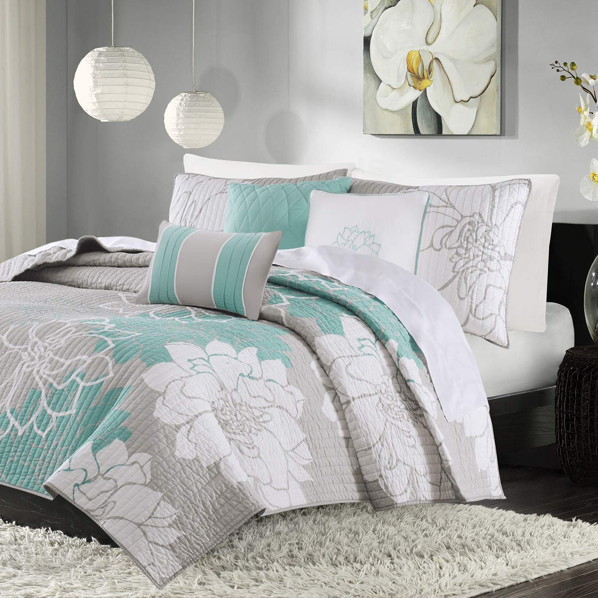 Madison Park Lola 100% Cotton Quilt Set - Casual Floral Channel Stitching Design, All Season, Lightweight Coverlet Bedspread Bedding, Shams, Decorative Pillows, King/Cal King(104"x94"), Aqua 6 Piece Madison Park