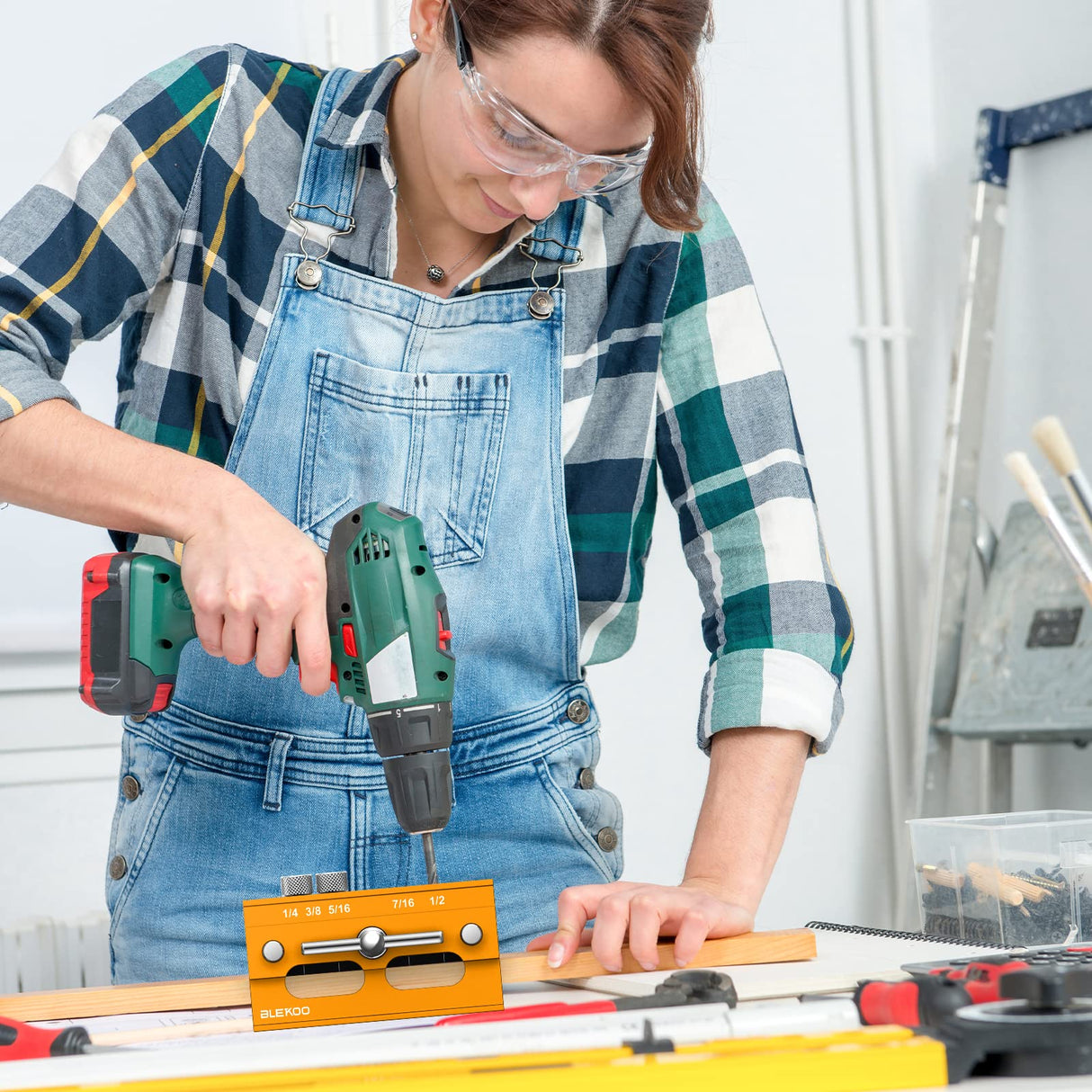 BLEKOO Self Centering Doweling Jig Kit, Drill Jig For Straight Holes Biscuit Joiner Set With 6 Drill Guide Bushings, Adjustable Width Drilling Guide Power Tool Accessory Jigs (Gold) blekoo