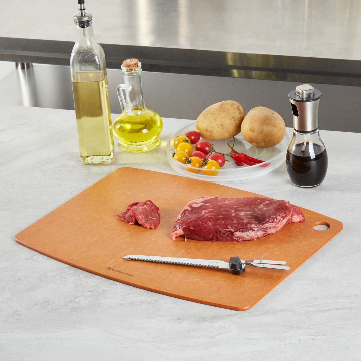 Restaurantware-BLADE ONLY: Kitchen Tek 10.04 Inch Blade For Electric Knife Set, 1 Serrated Carving Knife Blade - Knife Set Sold Separately, Sharp, Stainless Steel Knife Cutter Replacement, For Meat Restaurantware