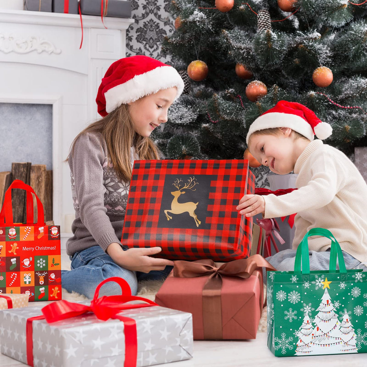 YANGTE 20 Pack Christmas Gift Bags Assorted Sizes, Reusable Tote Bags with Handle, Includes 4 Large 8 Medium 8 Small Non-Woven Christmas Bags for Xmas Party Favors YANGTE