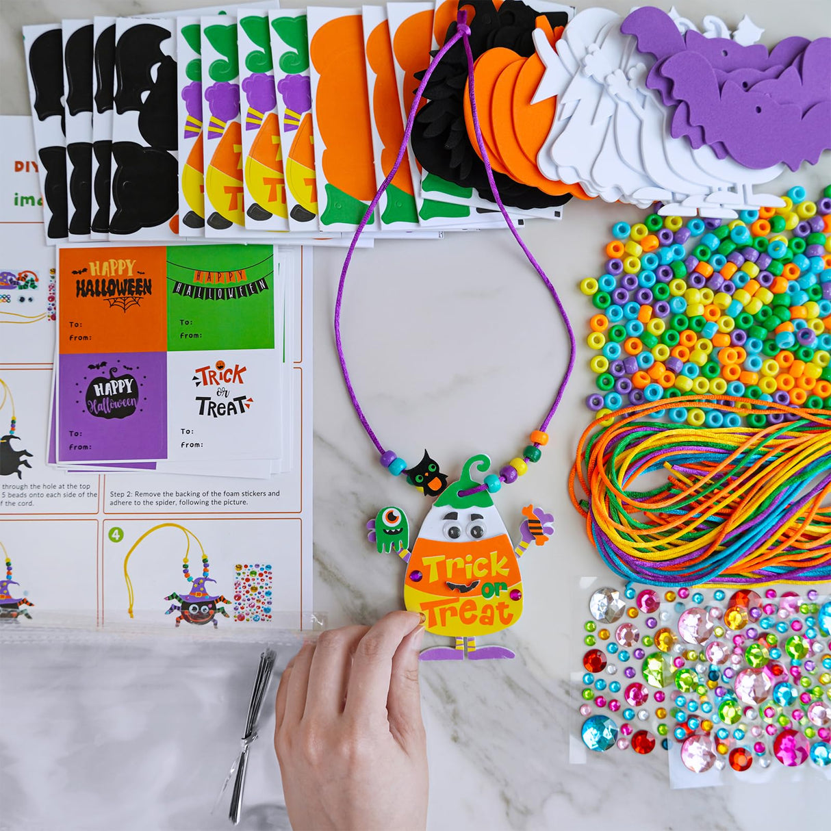 Winlyn 24 Sets Halloween Craft Kits DIY Art Sets Spider Bat Ghost Pumpkin Foam Stickers for Kids Fall Home Classroom Activities Trick-or-Treat Party Favors Winlyn