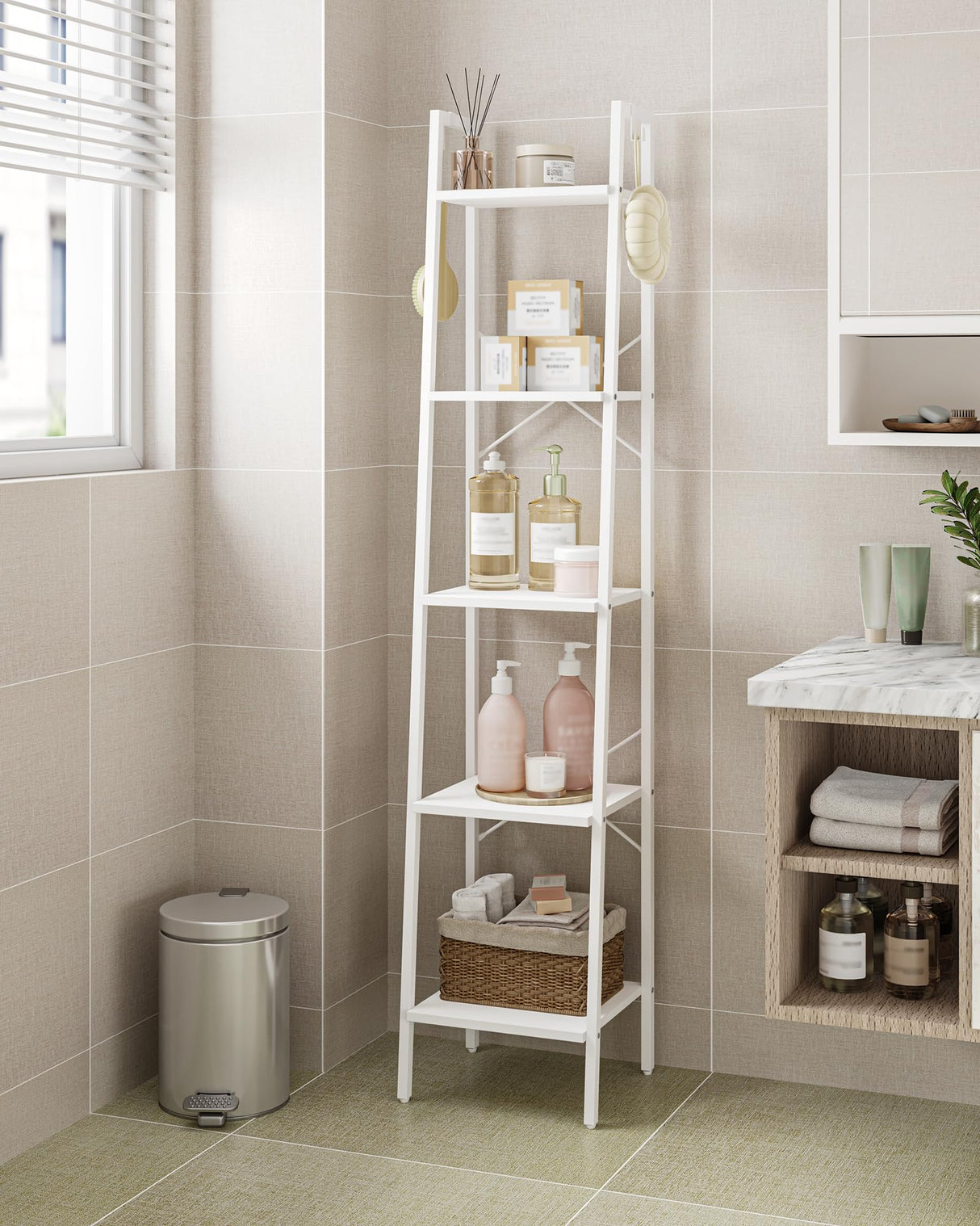 Hzuaneri Ladder Shelf, Bookshelf Bookcase, Freestanding Corner Storage Shelve with 2 Hooks for Home Office, Living Room, Kitchen, Bedroom, Industrial, 5-Tier White BC03213W Hzuaneri