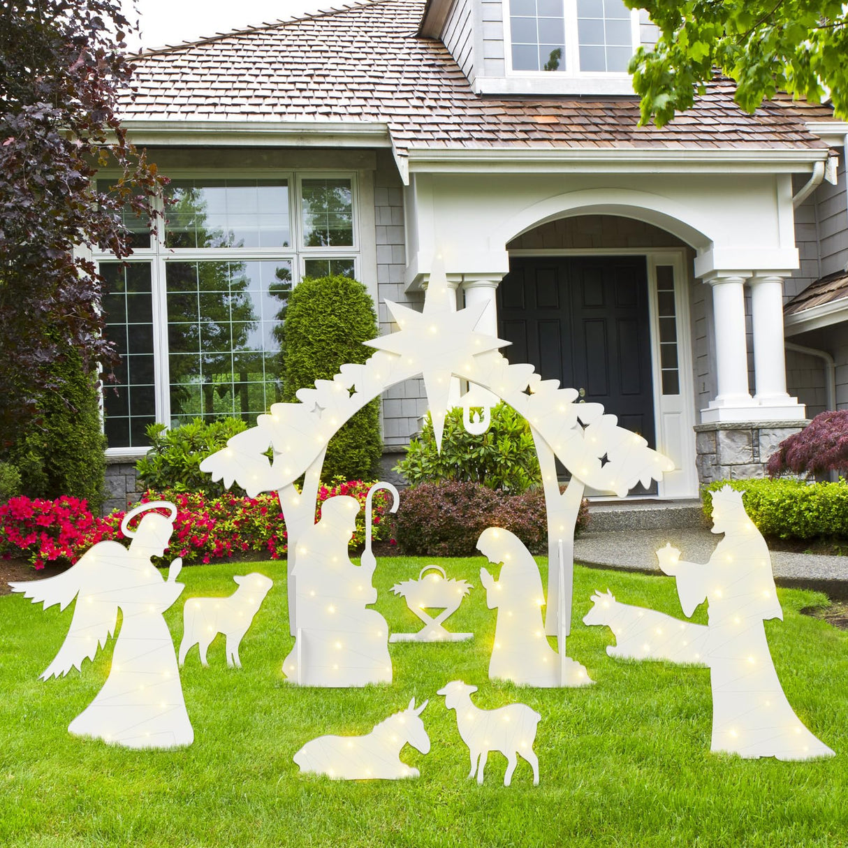 Soaoo Outdoor White Nativity Scene with 2 String Lights Silhouette Yard Sign Display Water Resistant PVC Large Holy Family Yard Nativity Scene Christmas Decor for Xmas Front Lawn Soaoo