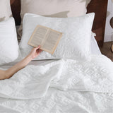 Bedsure Boho Quilt King Size - Lightweight Bedspread King Size with Geometric Stitched Pattern, White Farmhouse Soft Bedding Set Coverlet with 2 Pillow Shams for All Seasons, 106x96 inches Bedsure