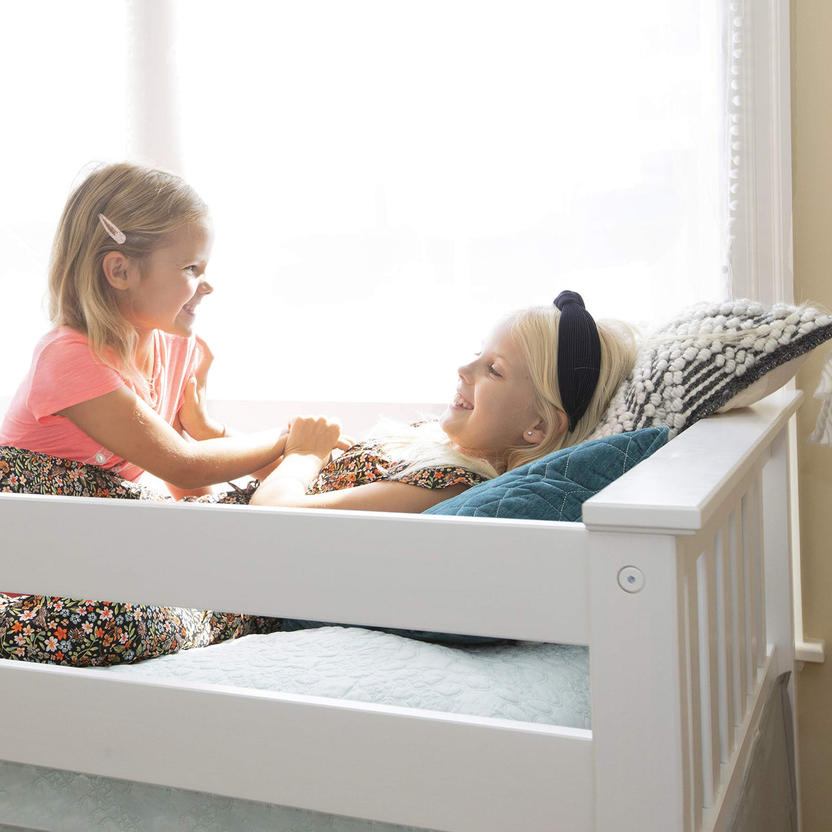 Max & Lily Low Bunk Bed, Twin-Over-Twin Bed Frame For Kids With Stairs, White Max & Lily