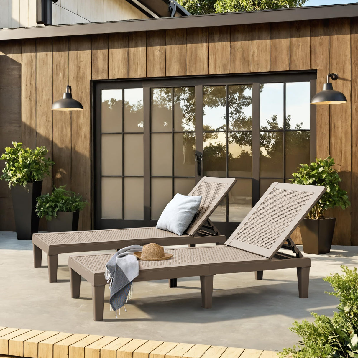 JUMMICO Patio Chaise Lounge Chair Set of 2 Outdoor PE Waterproof Adjustable Easy Assembly Lounge Chairs for Outside Pool Garden Deck Beach (Light Brown) JUMMICO