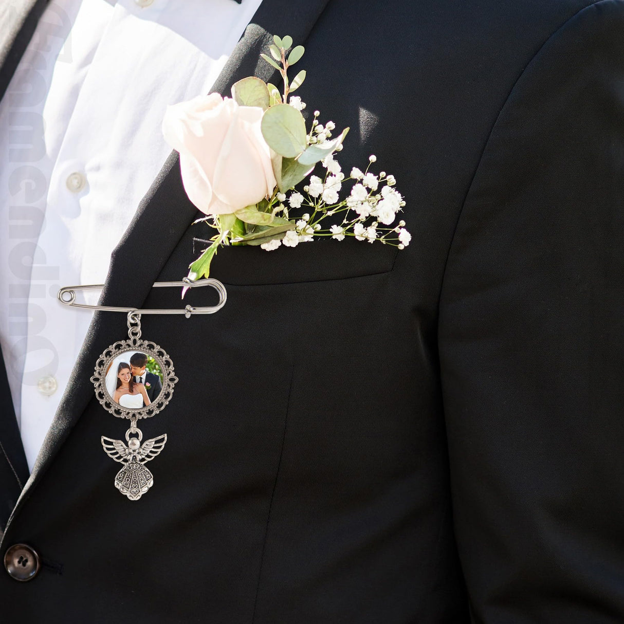 Framendino, 4 Pack Sublimation Blank Bouquet Photo Charms Pin Pouch with Angel Pendant Wedding Memory Bridal Bouquet Picture Charm Clip Bouquet Memorial Charm DIY Jewelry Making 1 Sheet Round Framendino