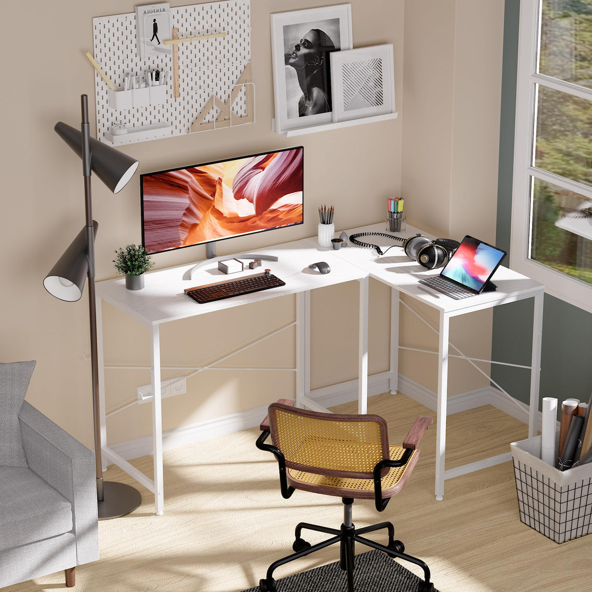 Pamray 32 Inch Computer Desk Small Spaces Desk with Storage Bag for Bedroom Writing and Home Office Work Small Study Desk Table White Pamray
