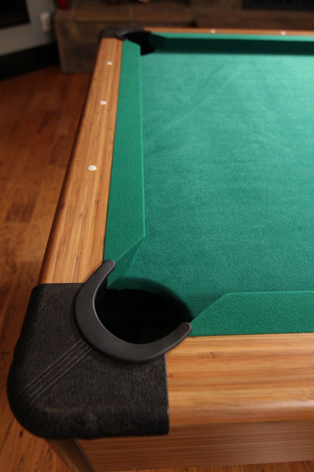 Mizerak Dynasty Space Saver 6.5' Billiard Table with Leg Levelers, Automatic Ball Return, and Classic Green Nylon Cloth Mizerak