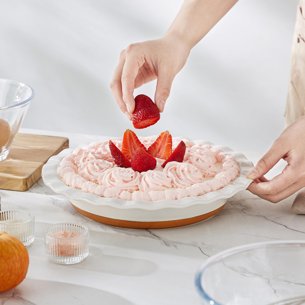 MALACASA Ceramic Pie Pan Set of 2-9 Inch Quiche Baking Dish Deep Pie Dish, Nonstick Pie Plate for Apple Pie,Pot Pie and Tart, Series TARA MALACASA