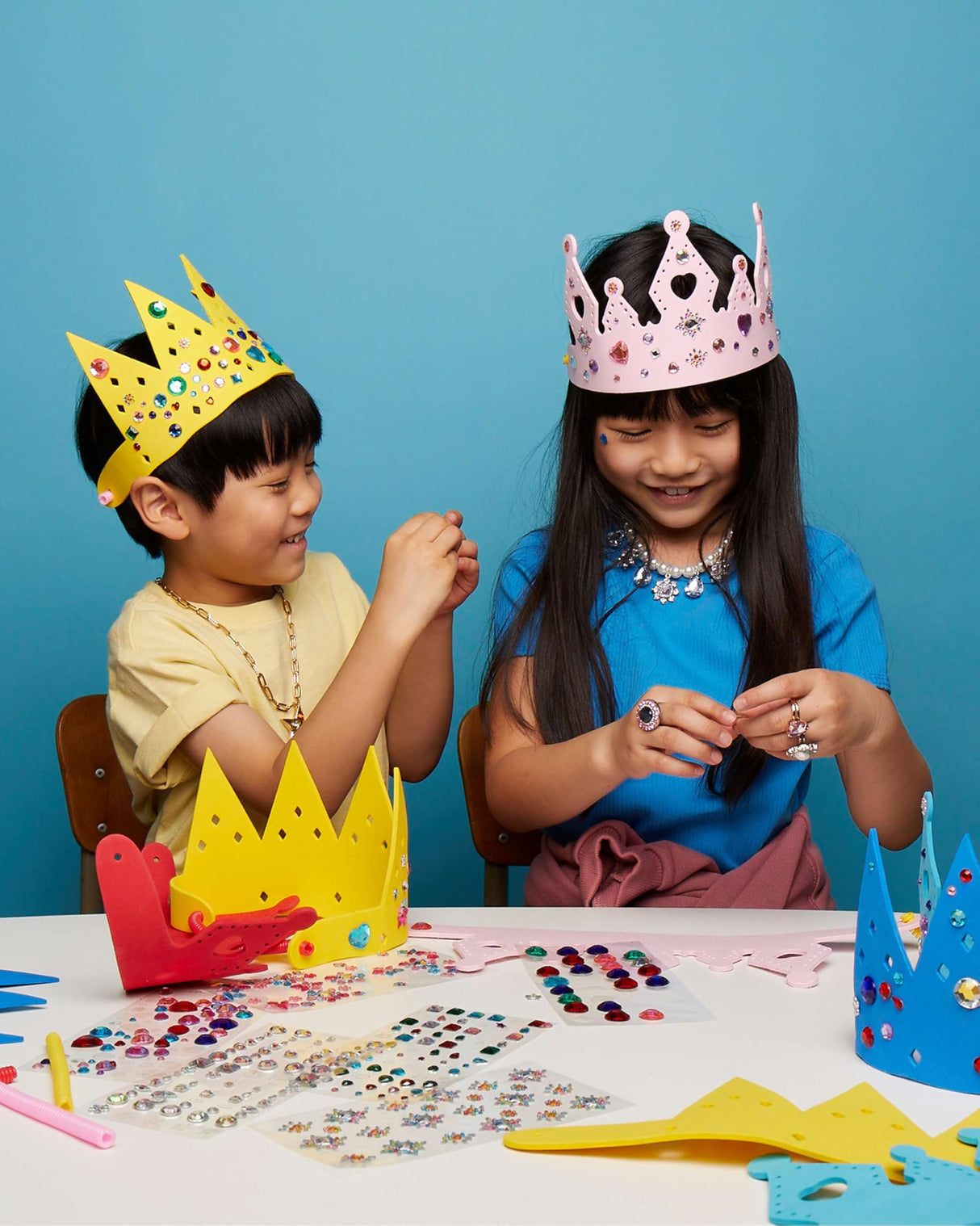 Super Smalls DIY Crown and Tiara Craft Kit, 5 Foam Pieces with 300+ Decorative Stickers Super Smalls