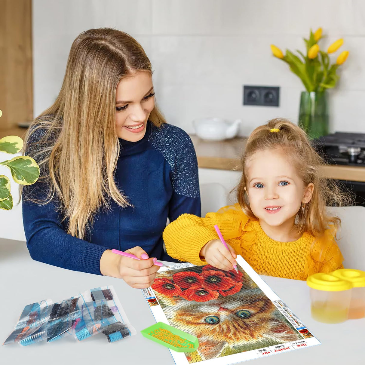 GDYEEH DIY Kitten 5D Diamond Art Kits, Round Full Drill Sparkling Poppies Flowers Diamond Painting Picture, Fantasy Cat Painting by Numbers Art Kits for Adults Beginners Home Wall Decor 12x16 inch GDYEEH