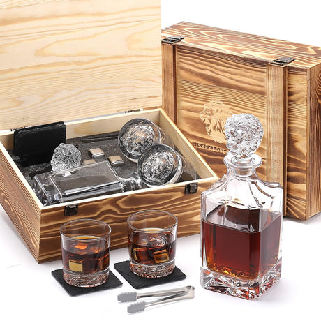 LUSKEYCOR Whiskey Decanter Set with Wooden Crate, Lion Whiskey Decanter 25.4 oz and 2 Glasses 10 oz with 304 Stainless Steel Whiskey Stones, Slate Coasters, Tongs, Gift for Men husband Dad Wedding Luskeycor