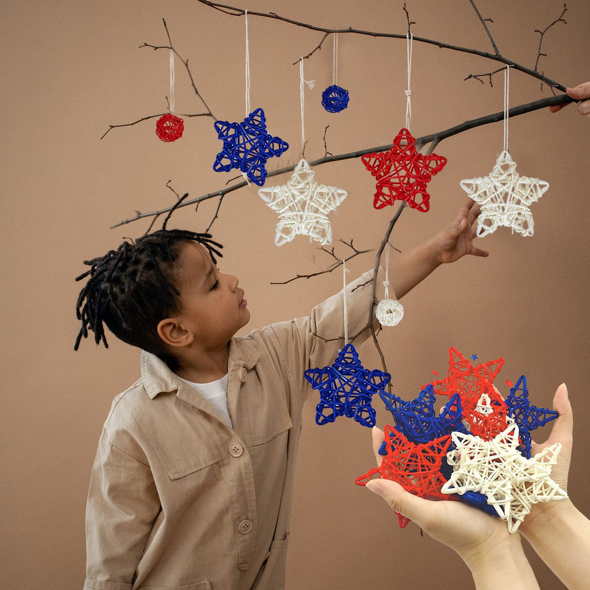 OZIO-US 24 Pcs 4th of July Star Rattan Balls Decoration, Red Blue White Stars for 4th of July Independence Day Home Decor DIY Vase Bowl Filler Ornament Table Decoration OZIO-US