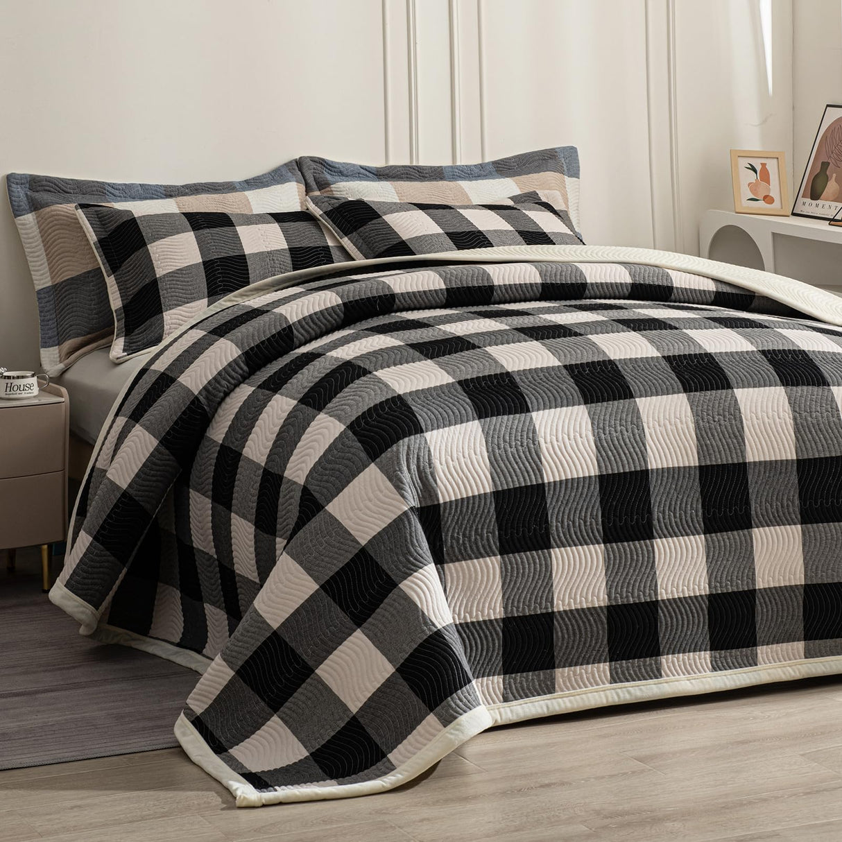 tohrisa Cotton Plaid Quilt Set, Ultra Soft 3 Pieces King Size Bedding with 2 Pillow Shams, Lightweight Reversible Coverlet Bedspread with Wave Quilting for Summer, 108"x96", Grid-Black White tohrisa