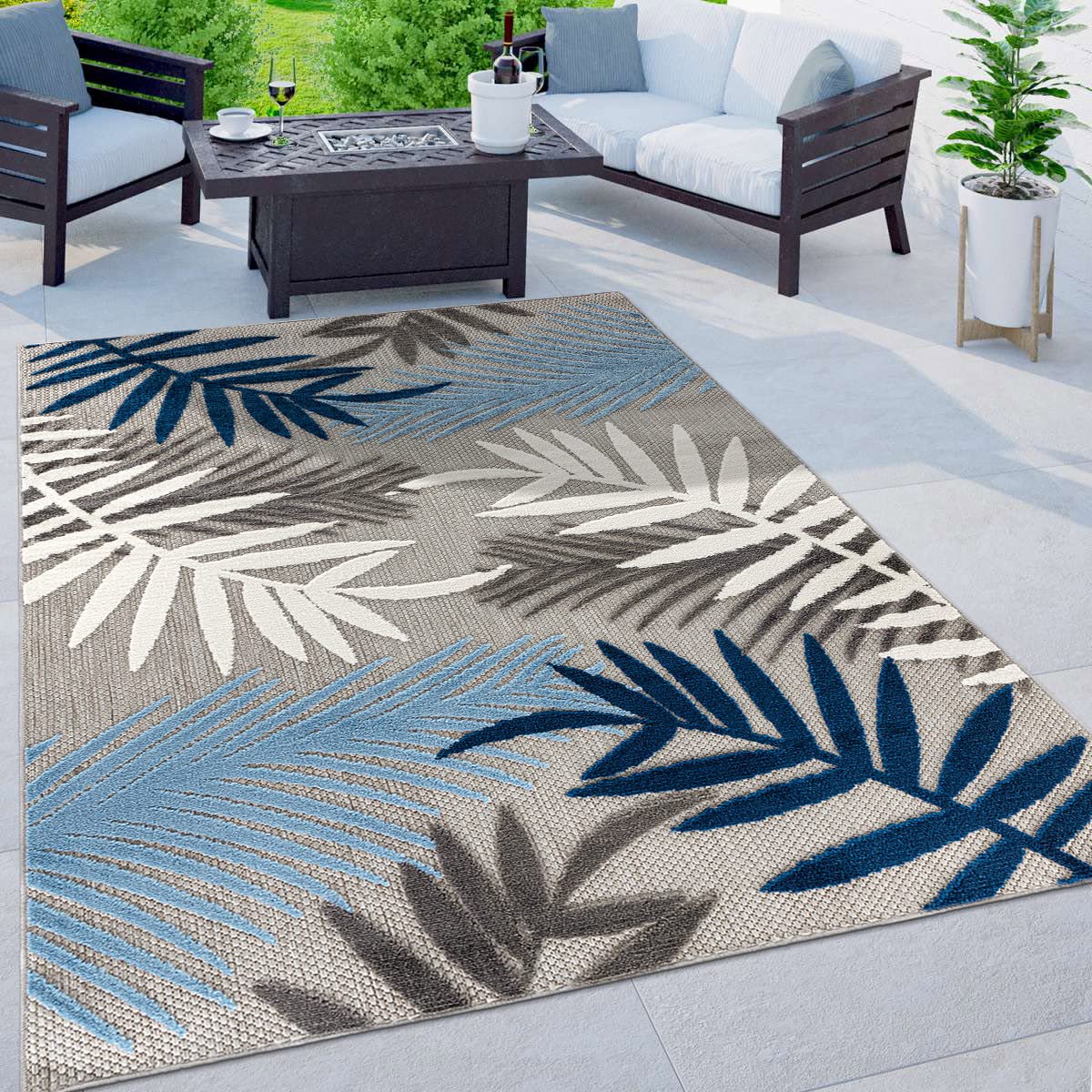 Rugshop Blue Palm Frond Indoor/Outdoor Area Rug Non-Shedding Easy Cleaning for Patio, Deck and Living Room, 5' x 7' Rugshop