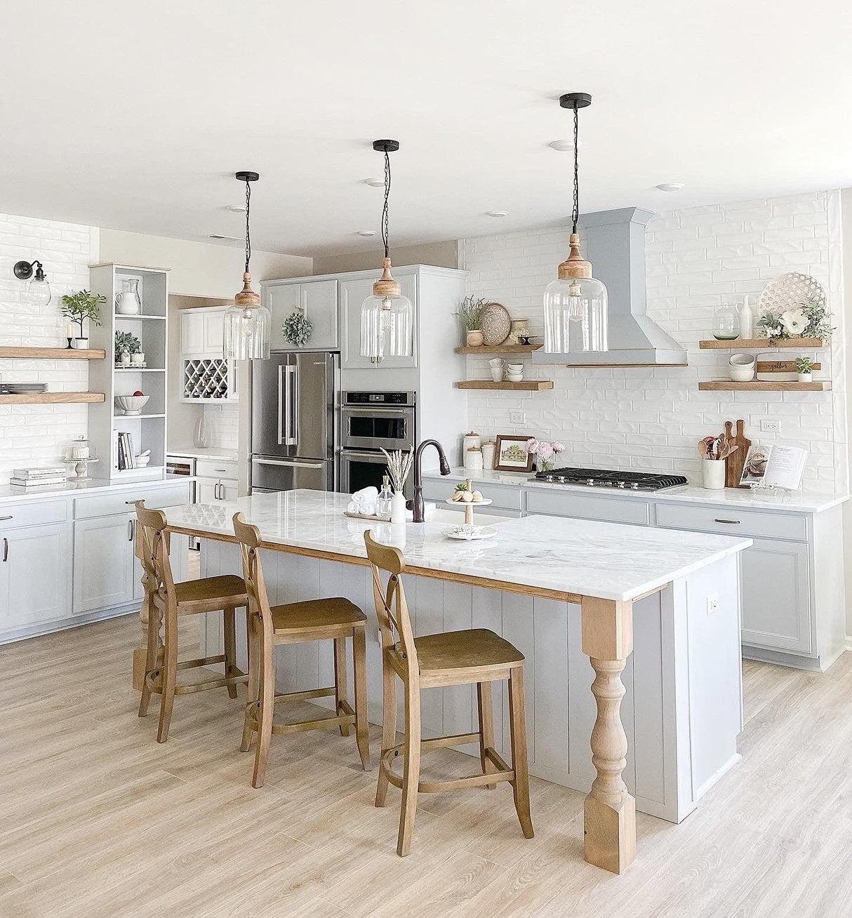 Signature Design by Ashley Faiz Rustic 20.5" Natural Wood & Glass Pendant Light, Brown & Clear Signature Design by Ashley