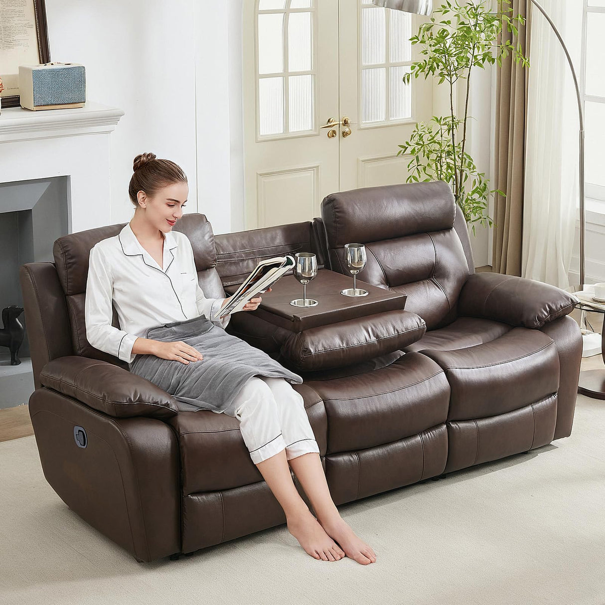 Msutree Genuine Leather Manual Reclining Sofa with Console, Oversized 3 Seater Reclining Chair, Top Grain Leather Recliner Sofa, Modern Couch for Living Room, with Drop-Down Table, Cupholders, Brown Msutree