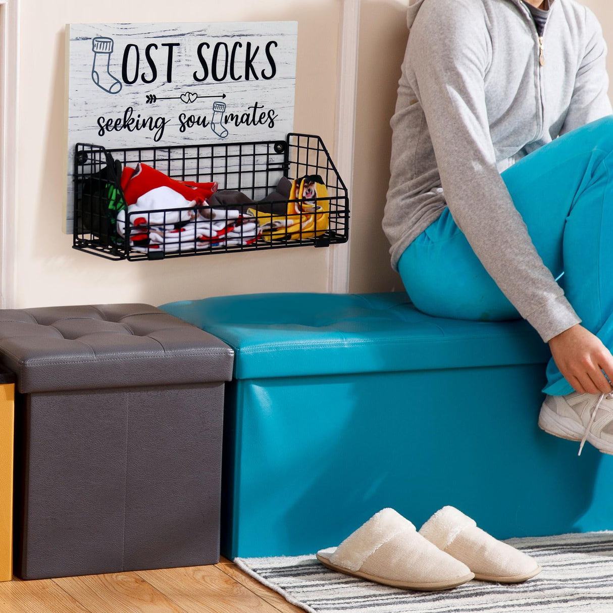Bnesi Lost Socks,Laundry Room Organization, Farmhouse Laundry Room Decor And Accessories Of Tidying Socks,Rustic Wooden Laundry Sign Wall Decor (style1 black) Bnesi