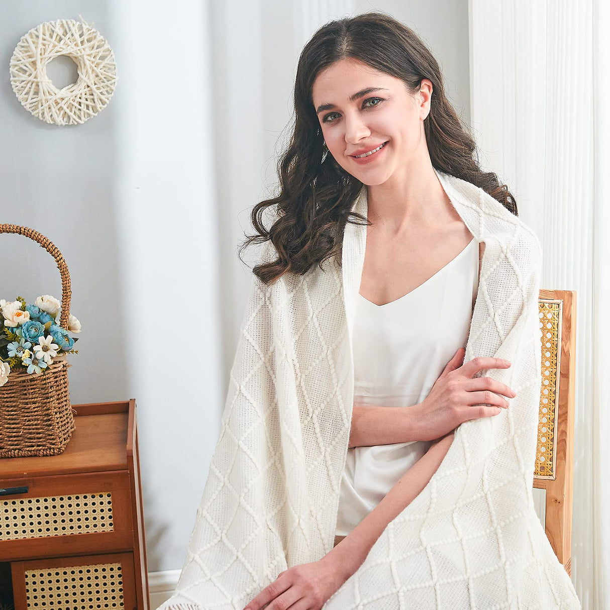 inhand Knitted Throw Blanket for Couch and Bed, Soft Living Room Home Decor Knitted Blanket with Tassel, Outdoor Lightweight Breathable Summer Blanket, Farmhouse Warm Woven Decorative, 50"x60" inhand