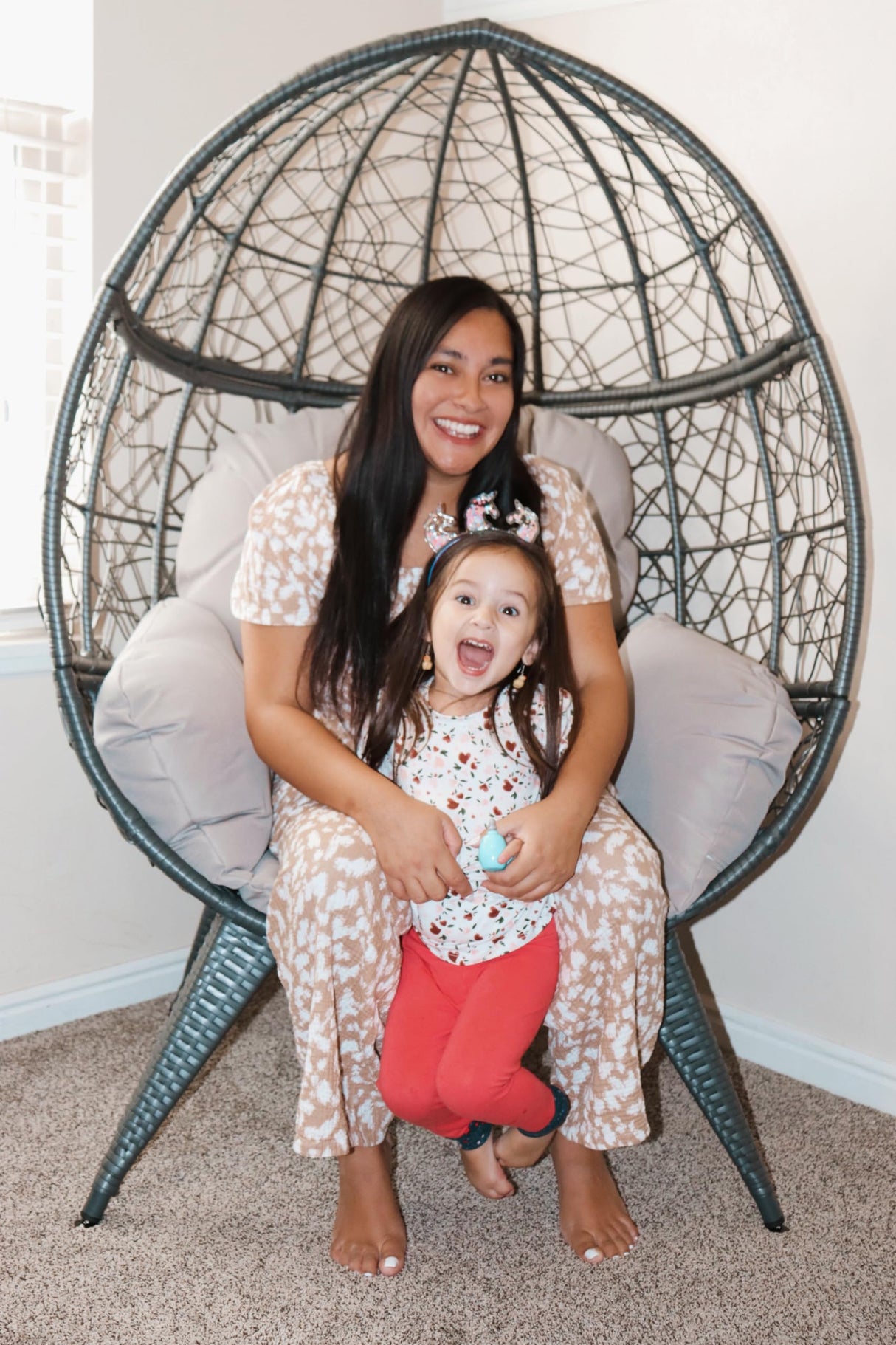 YITAHOME Egg Chair Wicker Outdoor Indoor Oversized Large Lounger with Stand Cushion Leveling Feet Egg Basket Chair 330lbs Capacity for Patio, Garden, Backyard, Balcony-Grey YITAHOME