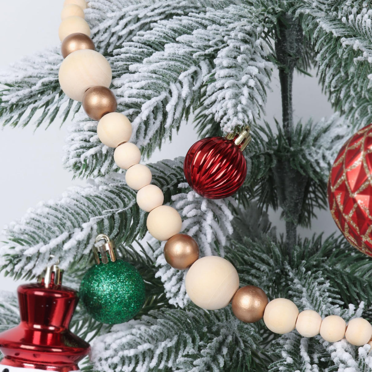 Christmas Wooden Bead Garland Xmas Wooden Tree Beads Rustic Decorative Christmas Tree Farmhouse Decor for Mantle Fireplace Staircase (Natural & Gold) RAMIRABI