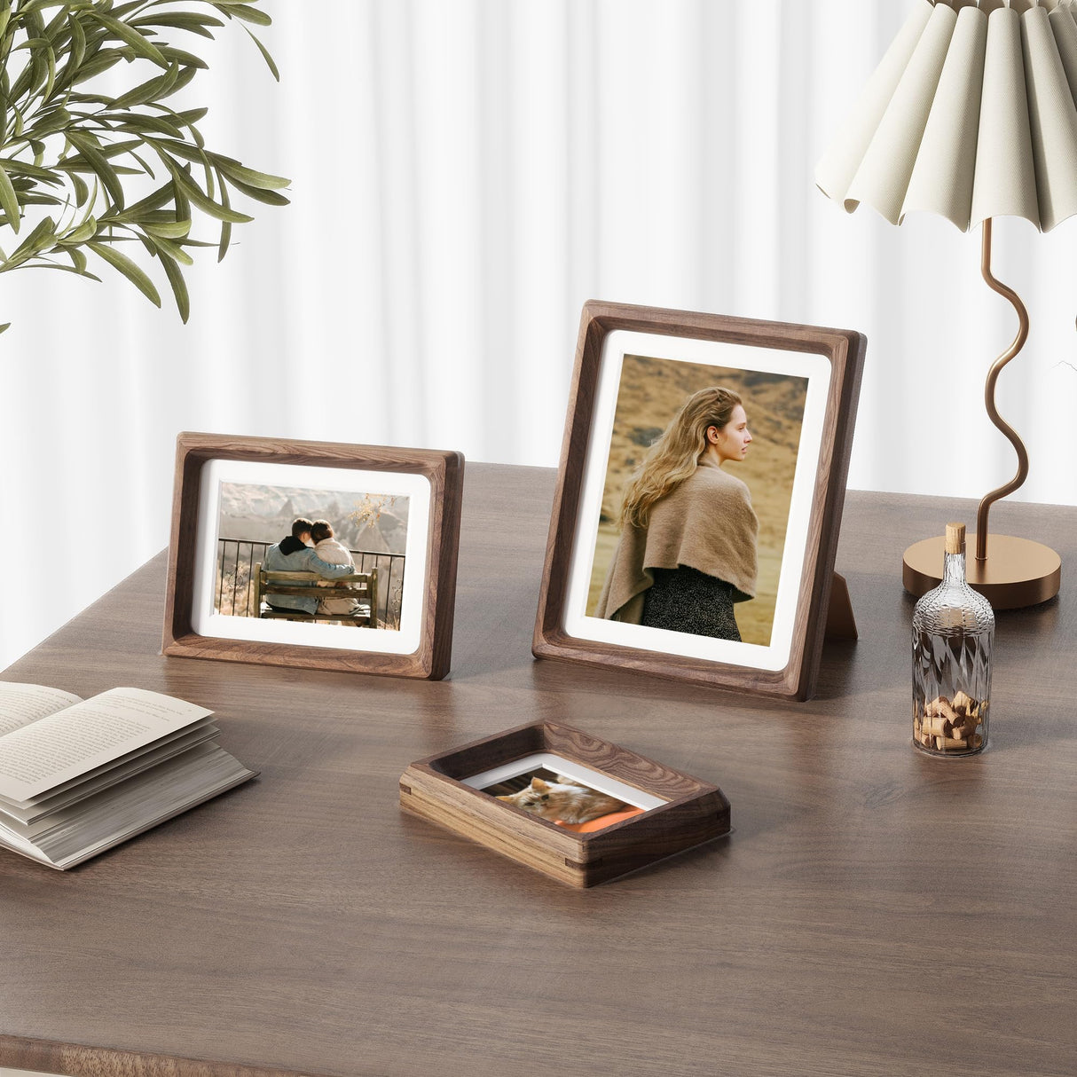 Heimlove 8x10 Picture Frames Natural Walnut,Original Wood Hand Make Crafted Photo Frame with Mat to 5x7 Graduation Picture Display,Family Picture,Wedding Picture Tabletop & Wall Decoration Heimlove