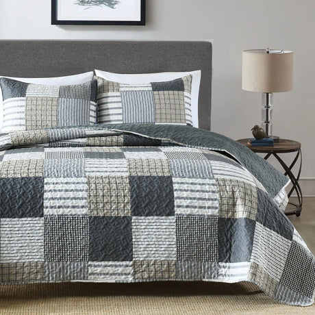 Boryard 3-Piece Queen Quilt Set, Lightweight Soft Full Size Quilt Gray Patchwork Farmhouse Bedspread Coverlet 90x90 inches Spring Bedding Set with 2 Pillow Shams, Grey Plaid Print Boryard