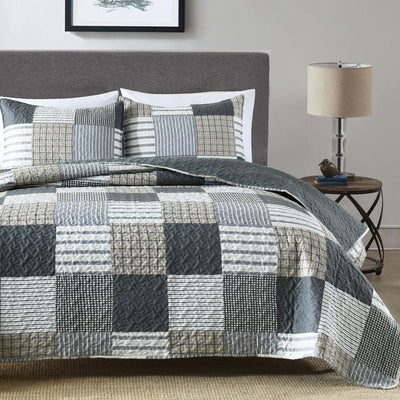 Boryard 3-Piece Queen Quilt Set, Lightweight Soft Full Size Quilt Gray Patchwork Farmhouse Bedspread Coverlet 90x90 inches Spring Bedding Set with 2 Pillow Shams, Grey Plaid Print