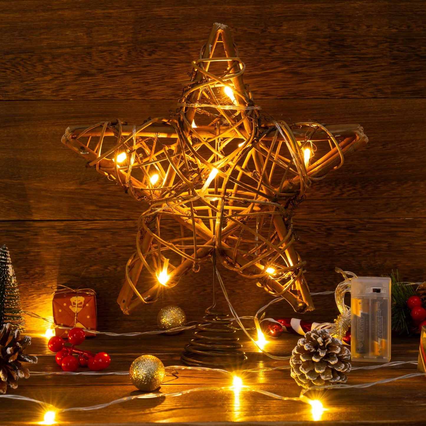 Christmas Tree Topper Star, Indoor Rattan Natural Star Treetop with 10 LED Light, Xmas Star Tree Topper Lighted for Christmas Tree Decorations