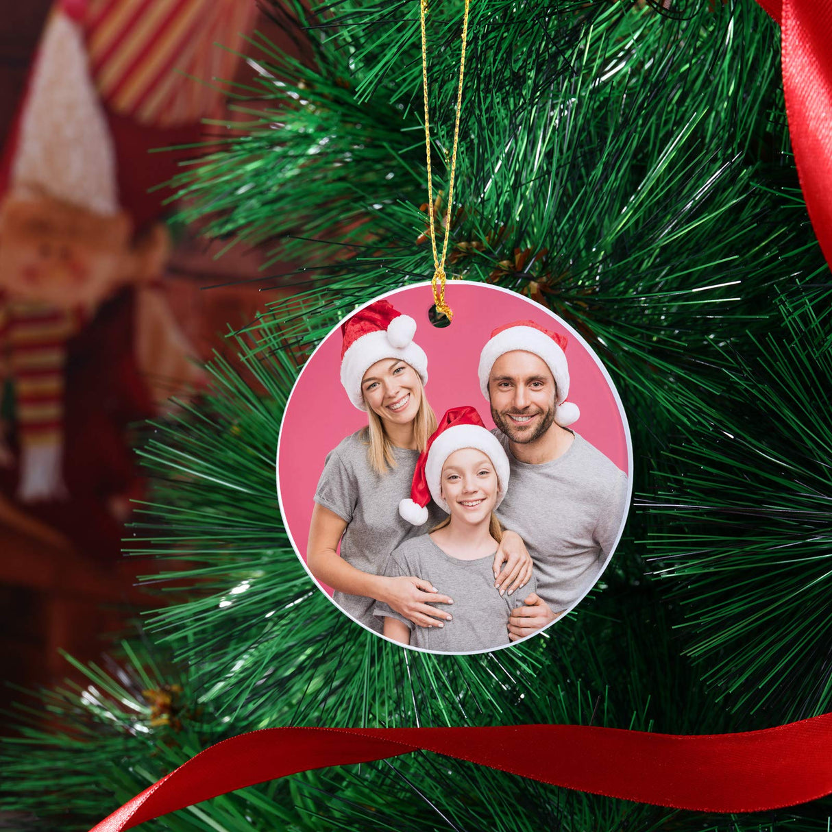 WILLBOND 10 Pieces Christmas Sublimation Ceramic Ornament Blank Ceramic Hanging Disc Ornament Porcelain Round Decoration Personalized Christmas Tree Sublimation Pendant for DIY Holiday Decor, 3 Inch WILLBOND