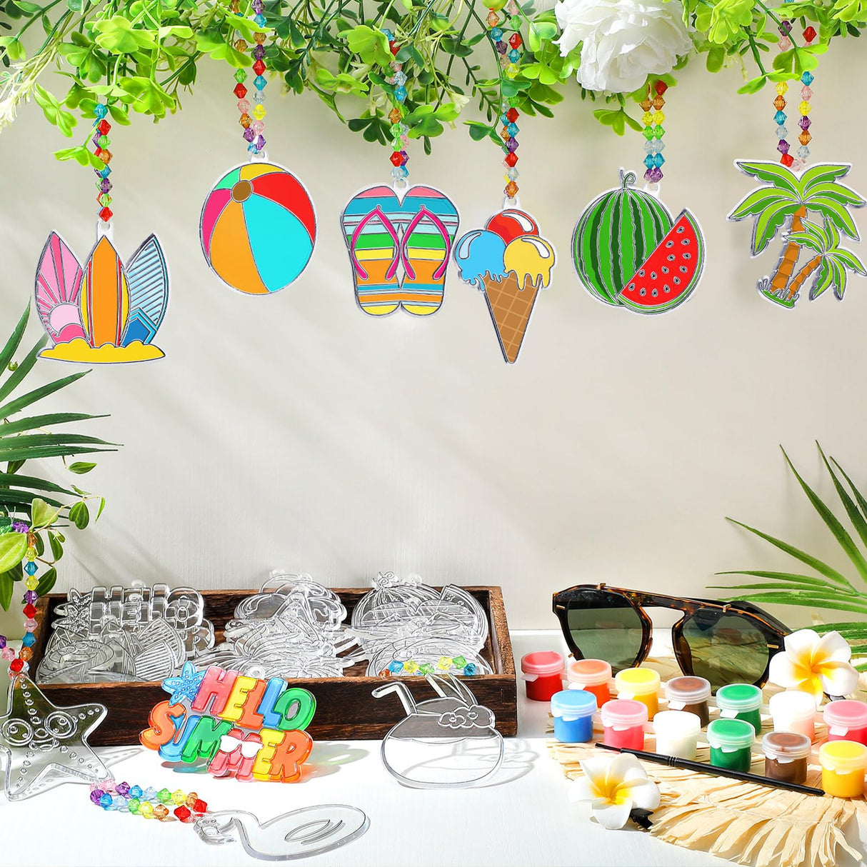 Sonwyoung 30 Sets Suncatchers Craft Kits, DIY Glow in The Dark Suncatcher Kits Stained Glass Window Paint Art for Classroom Party Activities Art Craft Party Favors(Summer) Sonwyoung