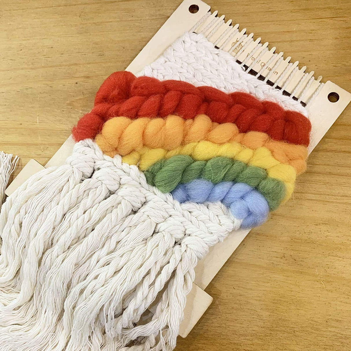 Hand U Journey Rectangle Weaving Loom Kit 7.9''x11.8'' and 5.3''x7.8'', 2 Set with Weaving Tools and 16 Pages Instruction Book-Size M Wool Queen