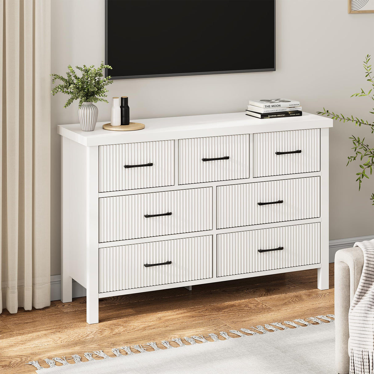 Jocoevol White Dresser 7 Drawer Dresser for Bedroom, Modern Fluted Dresser with Solid Wood Legs, Long Double Wooden Dresser Large Chest of Drawers for Living Room, Entryway, Hallway (White Fluted) Jocoevol