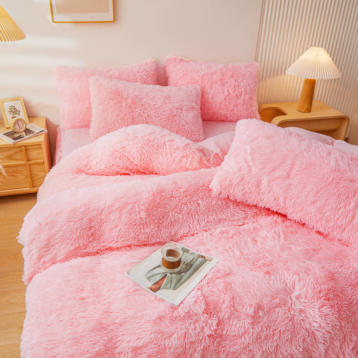 ERLOXO Fluffy Pink Faux Fur Comforter Cover Set，Fluffy Fuzzy Plush Pink Bedding 3Pcs (1 Faux Fur Duvet Cover +2 Fuzzy Pillowcases) Pink Fluffy Bed Set (Pink, Queen) ERLOXO