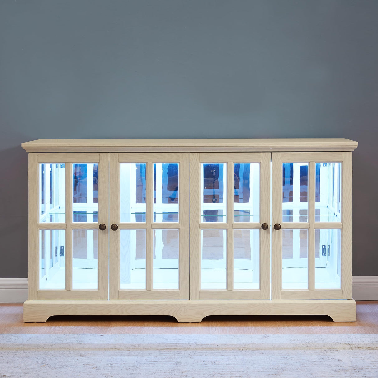 KEIKI Curio Cabinet, Lighted Glass Display Cabinet w/ 4 Glass Doors & Adjustable Shelves, Lighted Showcase with LED Light Strip, TV Stand, White KEIKI