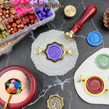 Wax Seal Stamp Kit with Gift Box, 672 Pcs Wax Seal Beads, 4 Pcs Wax Stamps, 2 Pcs Wax Seal Molds, Sealing Wax Warmer, Spoon, Mat, Metallic Pens, Candles, Wax Seal Kit for Craft Gift KKSUBCA