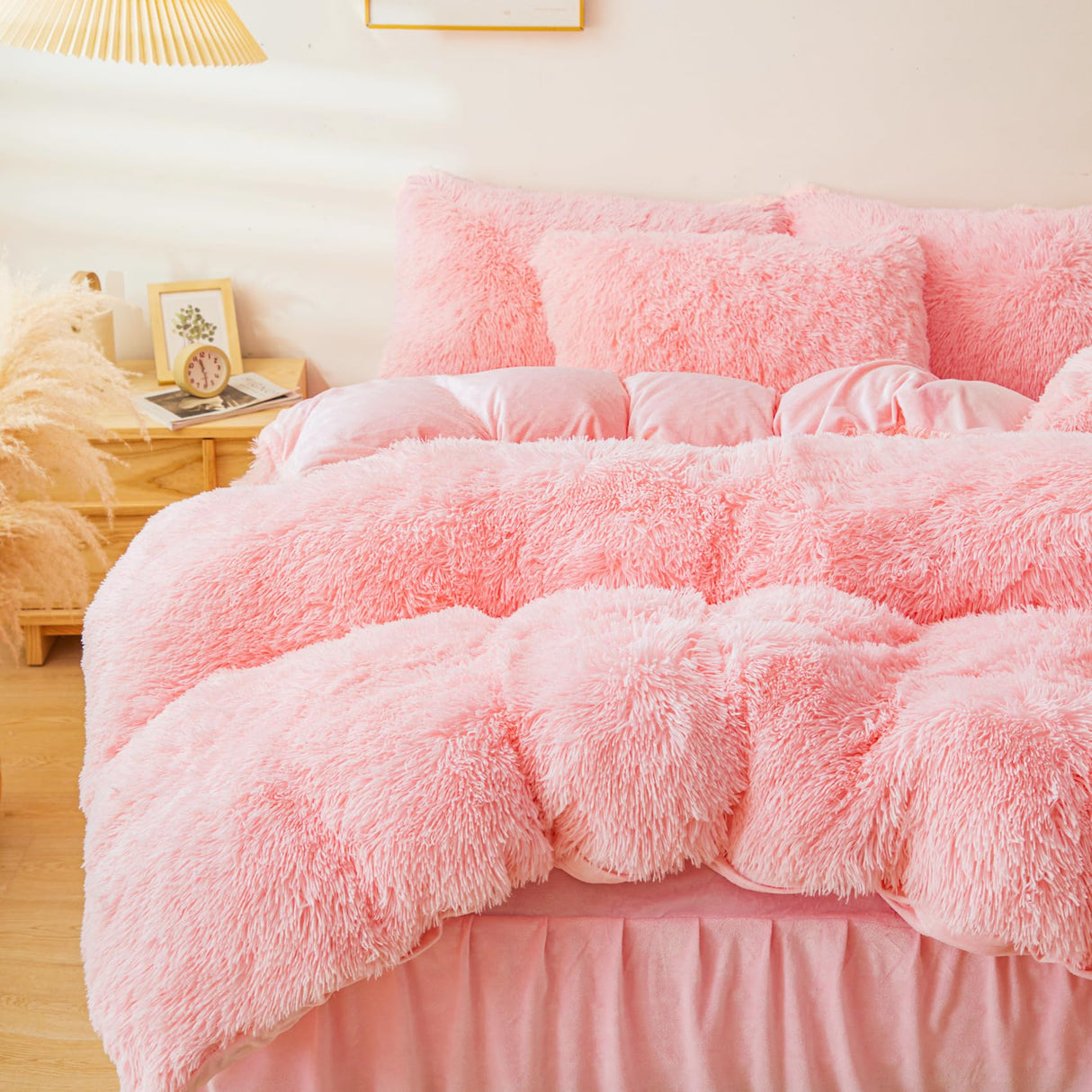 ERLOXO Fluffy Pink Faux Fur Comforter Cover Set，Fluffy Fuzzy Plush Pink Bedding 3Pcs (1 Faux Fur Duvet Cover +2 Fuzzy Pillowcases) Pink Fluffy Bed Set (Pink, Queen) ERLOXO