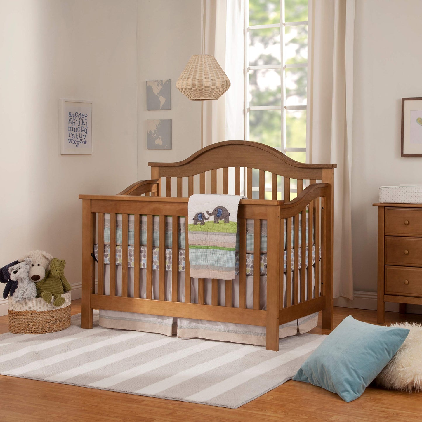 DaVinci Jayden 4-in-1 Convertible Crib in Chestnut, Greenguard Gold Certified