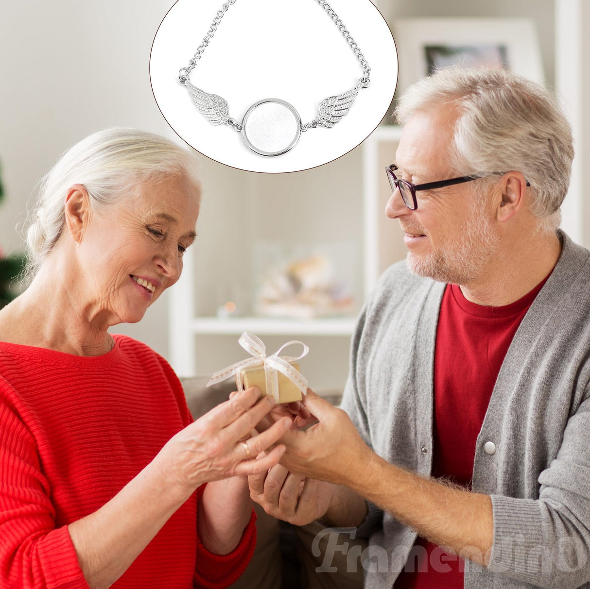 Framendino, 4 Set Sublimation Angel Wing Bracelets Blanks Heat Transfer Bracelet Adjustable Round Photo Bezel Tray Personalized Round Picture Bracelet Craft Setting for Women Framendino