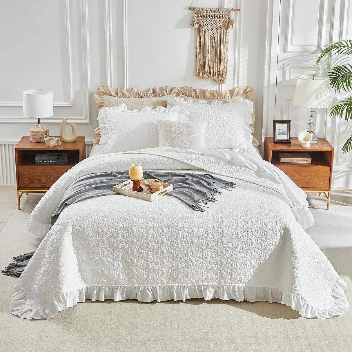 Ruffled Quilt Set California King Size 100 * 114 in - 3 Pieces Solid Shabby Chic Farmhouse Ruffle Bedding Rustic Coverlet & Sets Lightweight Fluffy Summer Oversized Bedspread with Shams - White UOZZI BEDDING