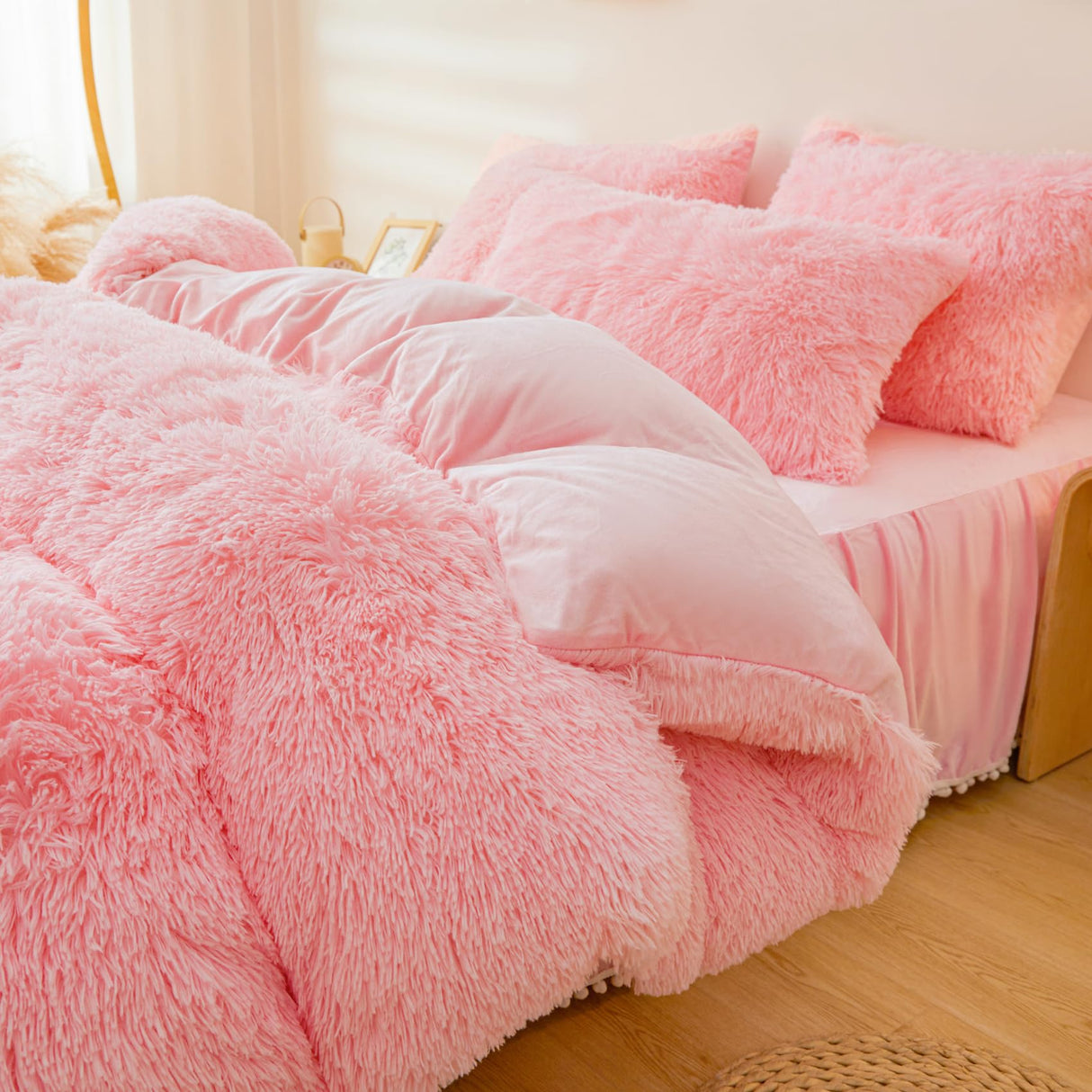 ERLOXO Fluffy Pink Faux Fur Comforter Cover Set，Fluffy Fuzzy Plush Pink Bedding 3Pcs (1 Faux Fur Duvet Cover +2 Fuzzy Pillowcases) Pink Fluffy Bed Set (Pink, Queen) ERLOXO