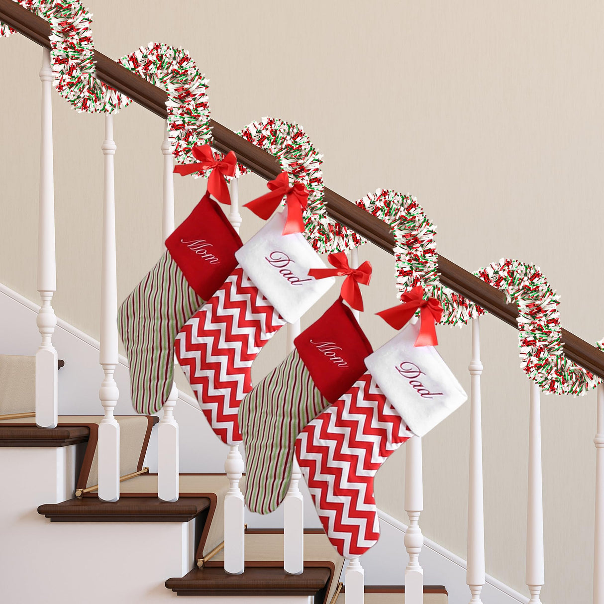 Sggvecsy 49.2Ft Christmas Green Red White Tinsel Garland Xmas Tree Decorations Christmas Metallic Twist Garland Ceiling Hanging Decorations for New Year Party Birthday Holiday Indoor Outdoor Supplies Sggvecsy