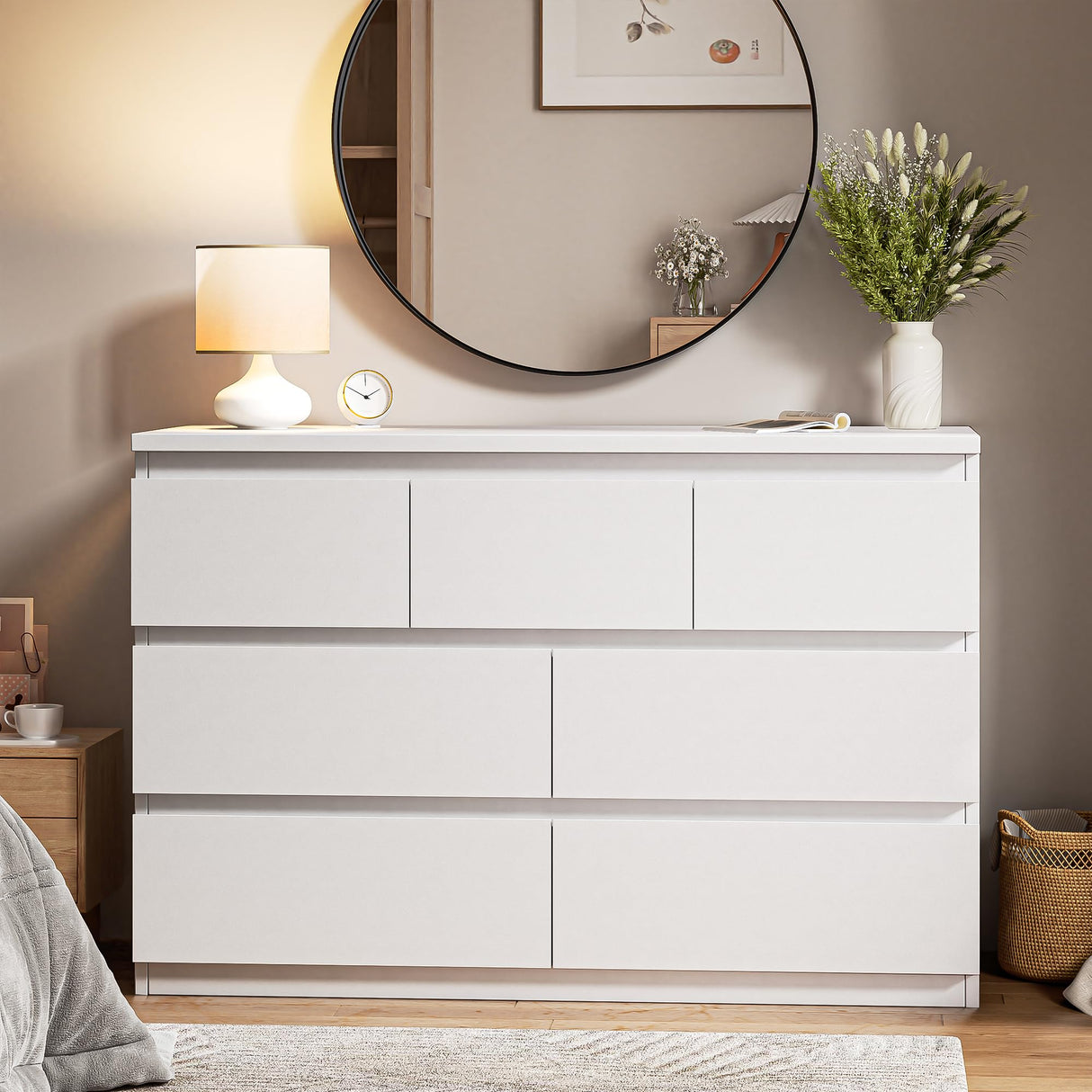 Jocoevol Modern White 7 Drawer Dresser for Bedroom, Simply Chest of Drawers, Wood Storage Dresser with Deep Drawers for Living Room Hallway Entryway, White Jocoevol