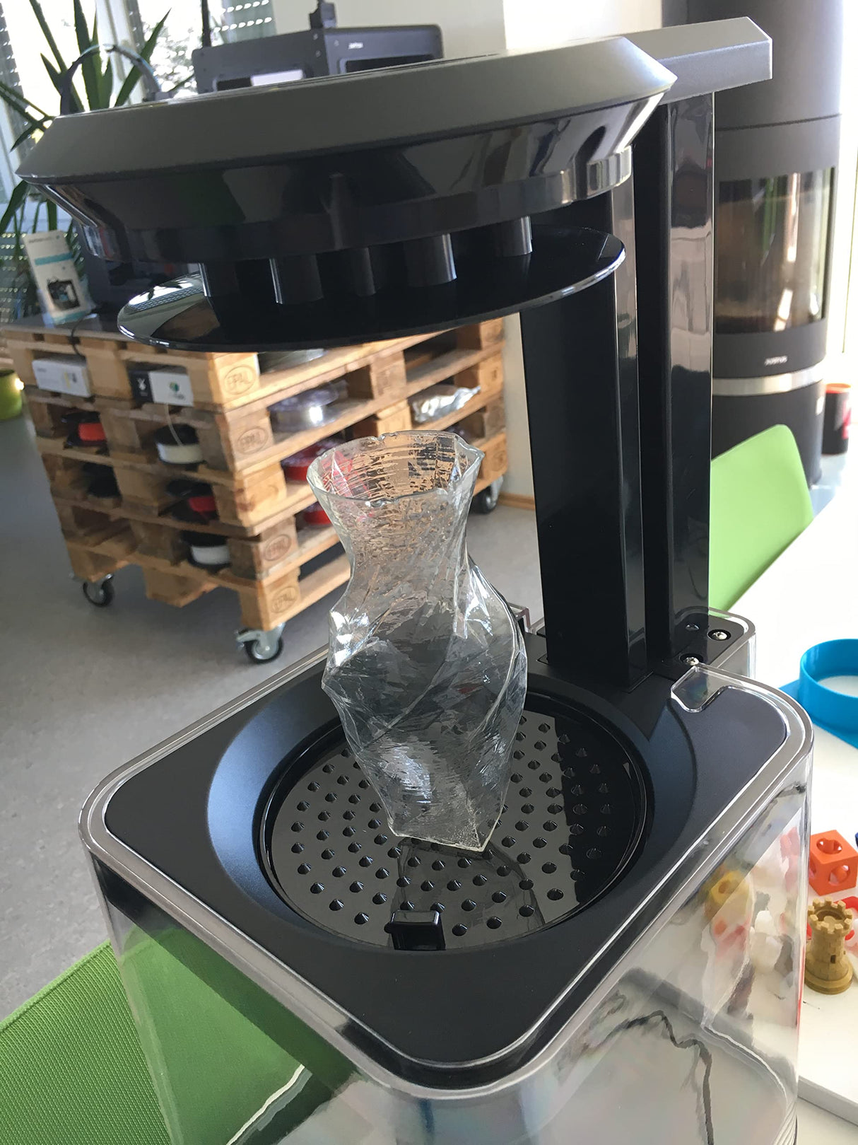 Polymaker Polysher - Post Processing Device to Smooth Print Surface with IPA Alcohol for PolySmooth PVB 3D Printer Filament & PolyCast 3D Printing Filament Polymaker