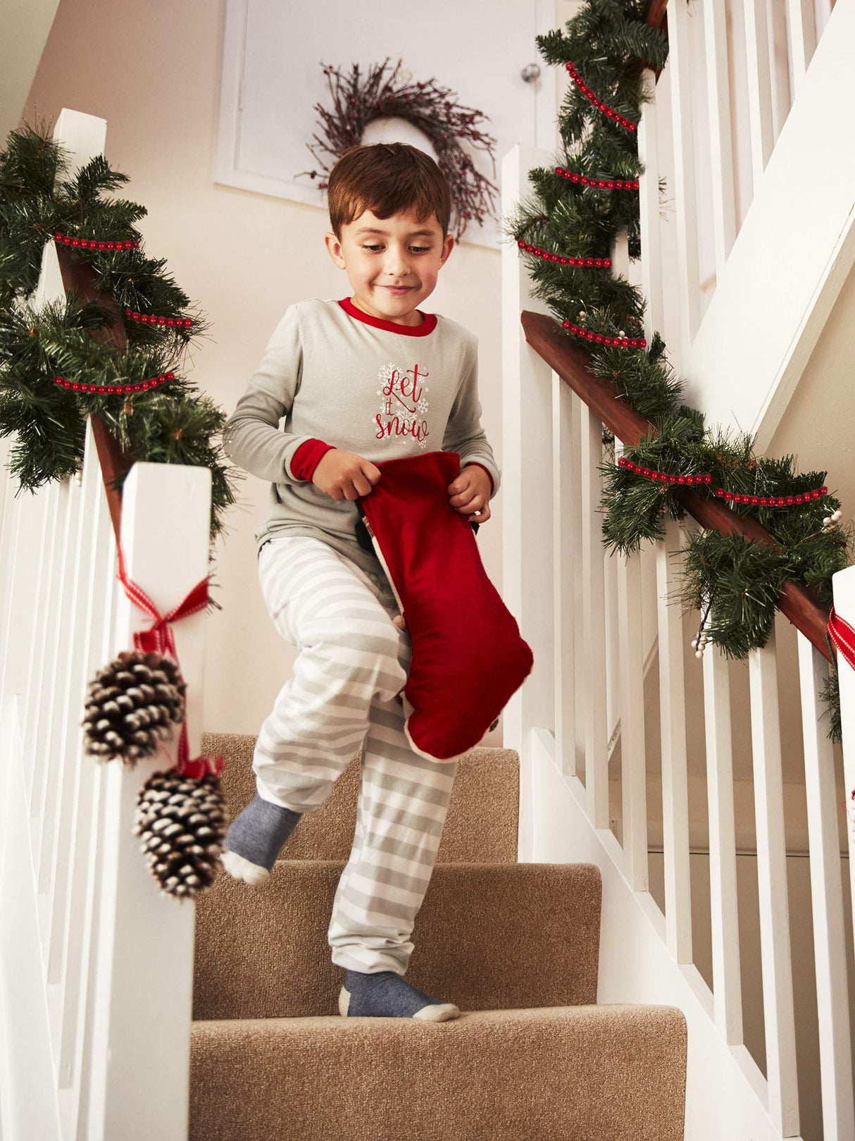 16 Feet Christmas Wood Bead Garland Wooden Bead Garland for Christmas Tree Holiday Decoration WILLBOND