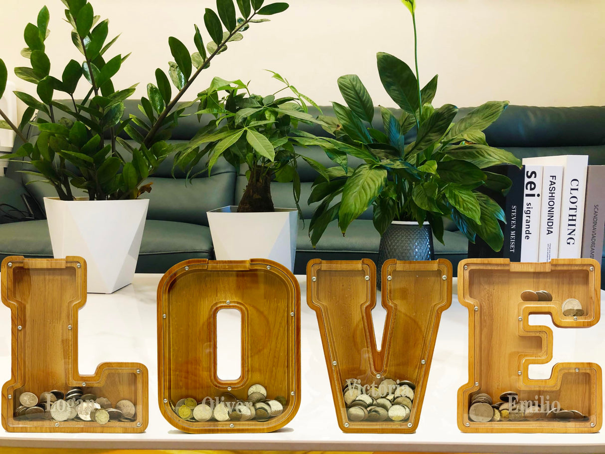 Personalized Wooden Letter Piggy Bank for Boys and Girls with Children's Letters, Customized Laser Engraved Names, Creative Letter Piggy Bank, Piggy Bank for Children's Birthday Gifts, Christmas (M) BINYLX