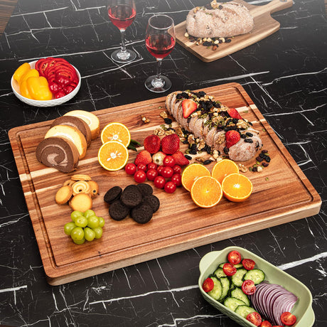 Extra Large Wood Cutting Board for Kitchen, 24" x 18" Acacia Wood Large Butcher Block Cutting Board with Juice Groove, Thick Wooden Chooping Board Carving Board for Meat Turkey Vegetables GAOMON