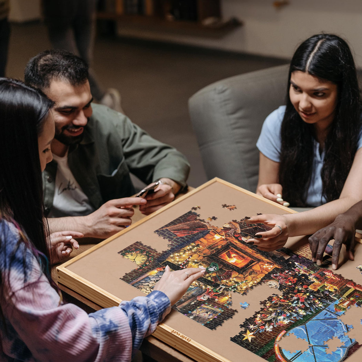 Lavievert Adjustable Jigsaw Puzzle Board with Wooden Cover, 5-Tilting-Angle Puzzle Easel for Adults, Portable Puzzle Table with Non-Slip Surface for Games Up to 1500 Pieces LAVIEVERT